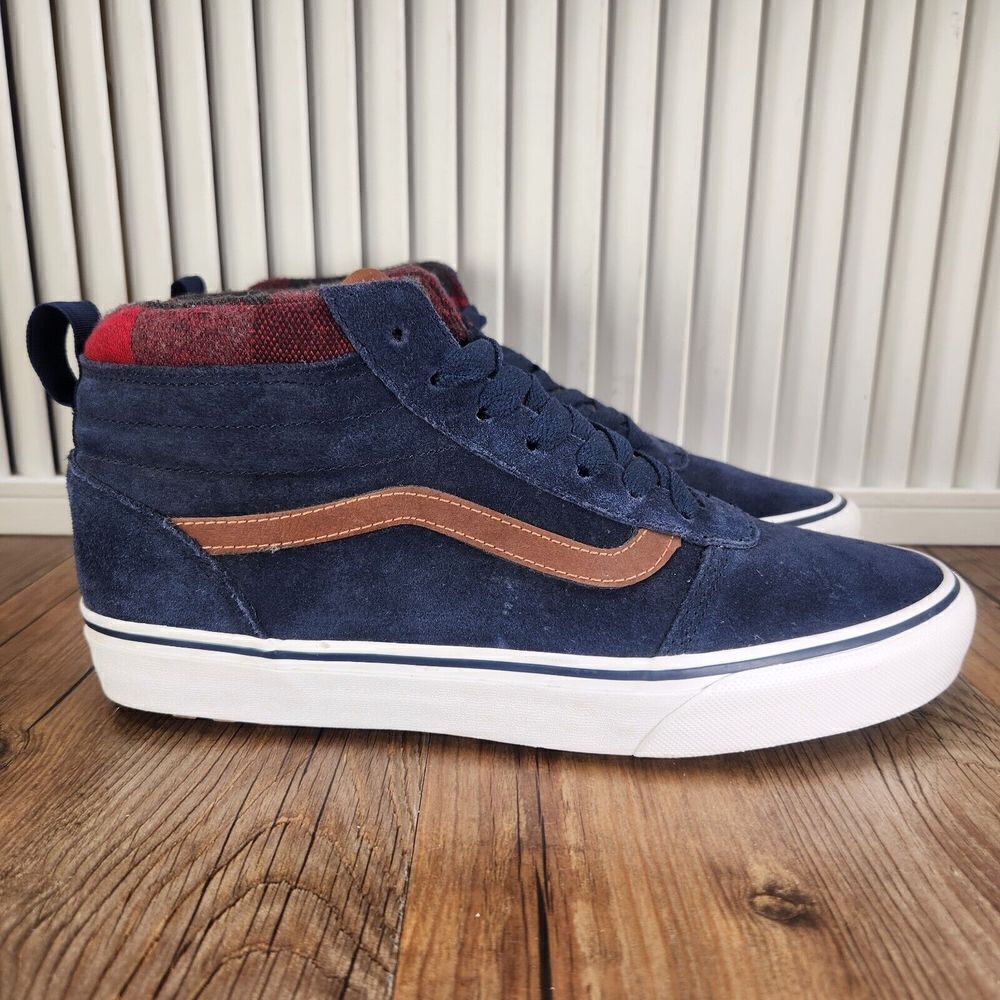 VANS Sk8-Hi MTE Ward Men Sz 8.5 Dress Blues Gum Sole Lugged Suede Sneakers Shoes